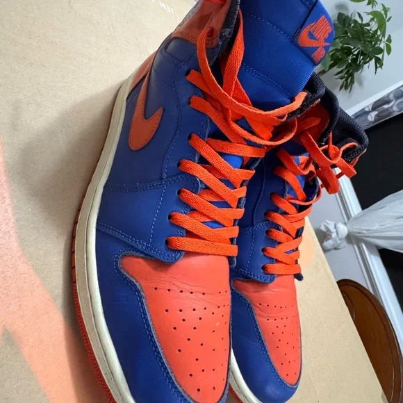 Jordan Sneakers - Blue and Orange - Picture 11 of 16